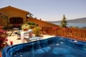 villa with maxi pool lazio